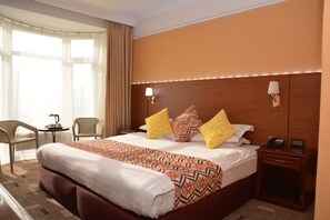 Doppia Standard | Materassi Select Comfort, minibar, una cassaforte in camera