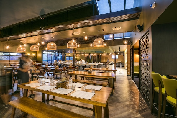 Lunch and dinner served, Modern European cuisine