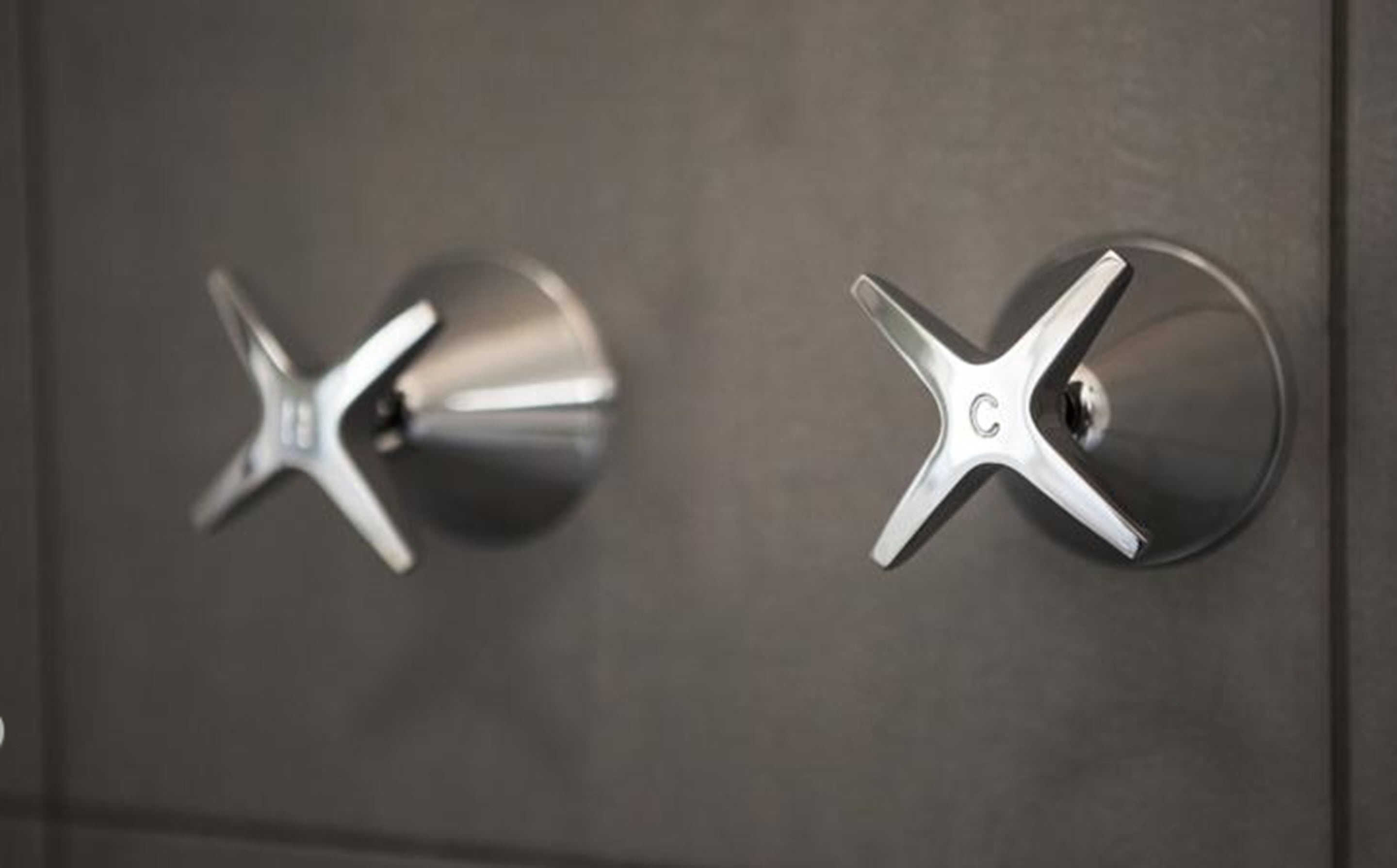 studio twin queen | bathroom | shower, rainfall showerhead, free toiletries, hair dryer