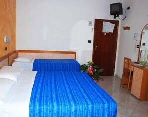 In-room safe, desk, free cots/infant beds, free WiFi