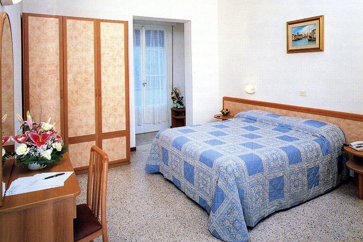 In-room safe, desk, free cots/infant beds, free WiFi