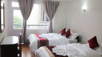 Standard Double or Twin Room, 2 Bedrooms, Smoking, City View (Deluxe Double Room with Private Bathr) | 1 bedroom, in-room safe, desk, free WiFi