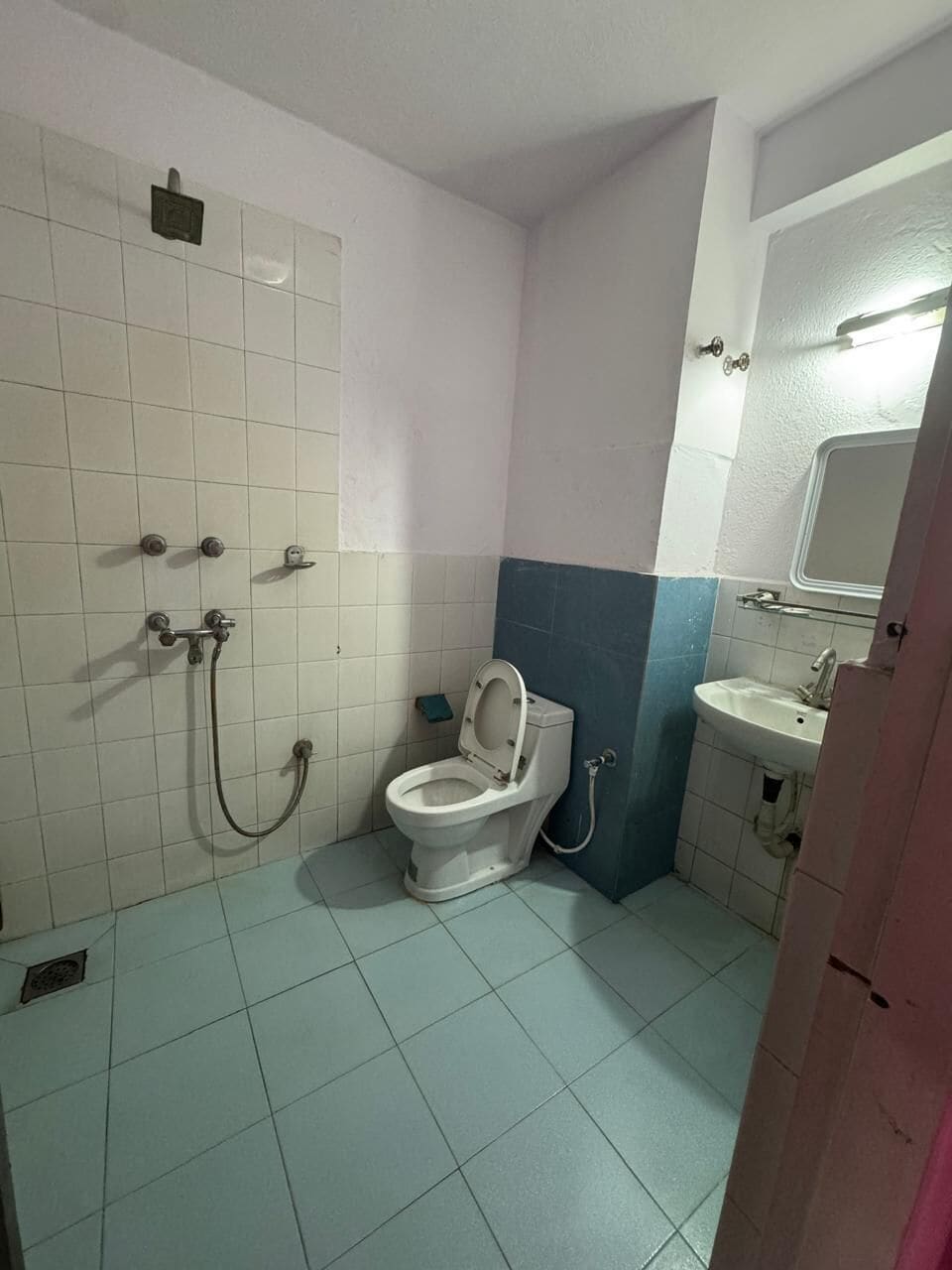 Photo - Om Tara Guest House Pvt Ltd
