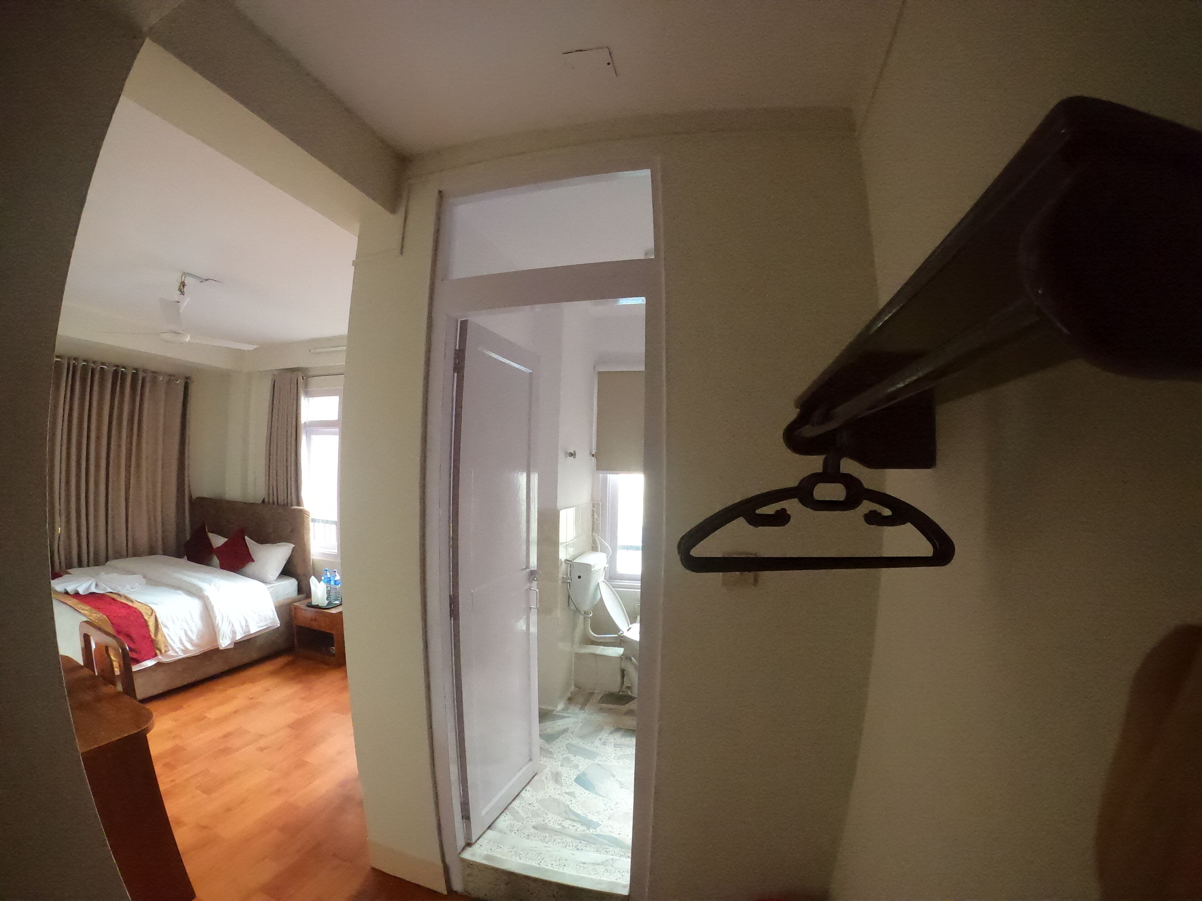 Foto - Om Tara Guest House Pvt Ltd