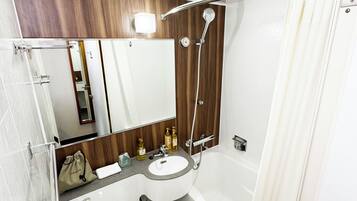Duschwanne, Komfortbadewanne, kostenlose Toilettenartikel, Haartrockner