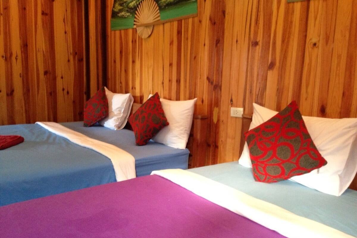 Suite Familiale | Bureau, Wi-Fi gratuit, draps fournis