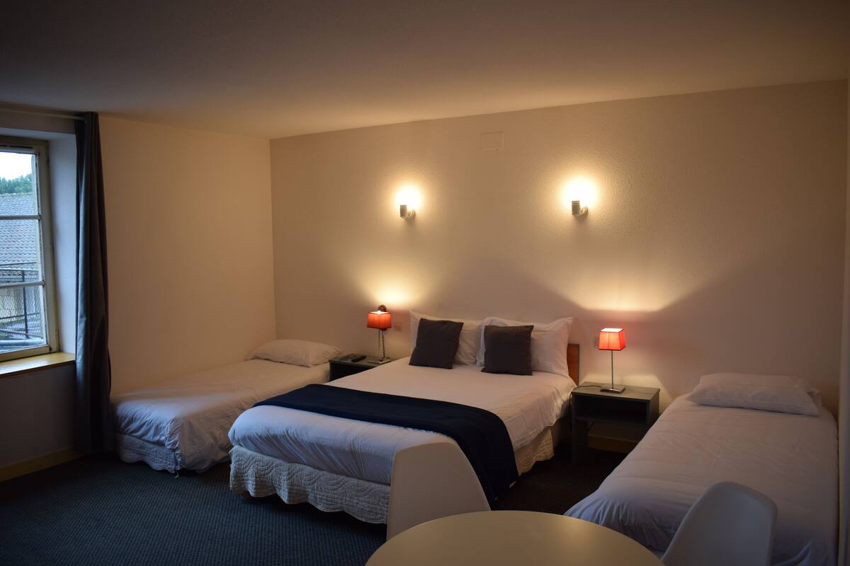 in-room safe, blackout curtains, soundproofing, free cots/infant beds