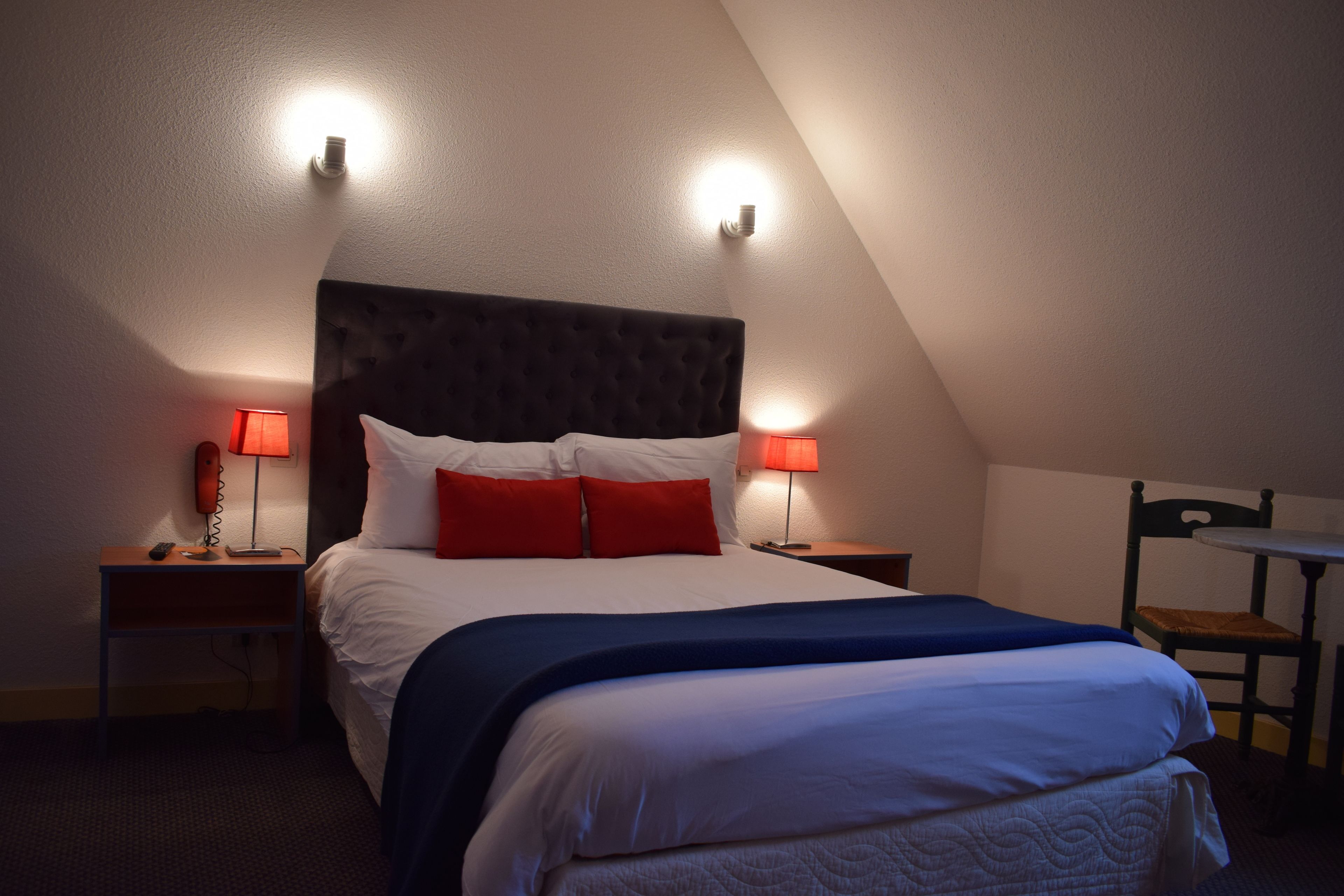 family triple room, multiple beds | in-room safe, blackout curtains, soundproofing, free cots/infant beds