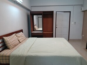 Wifi gratis y ropa de cama 