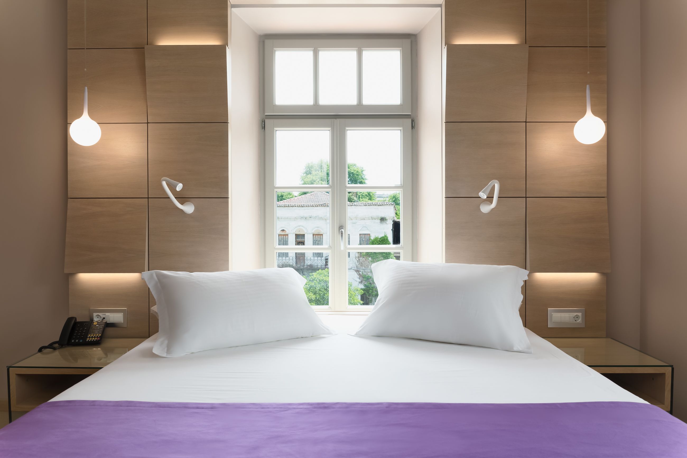 1 bedroom, premium bedding, minibar, in-room safe