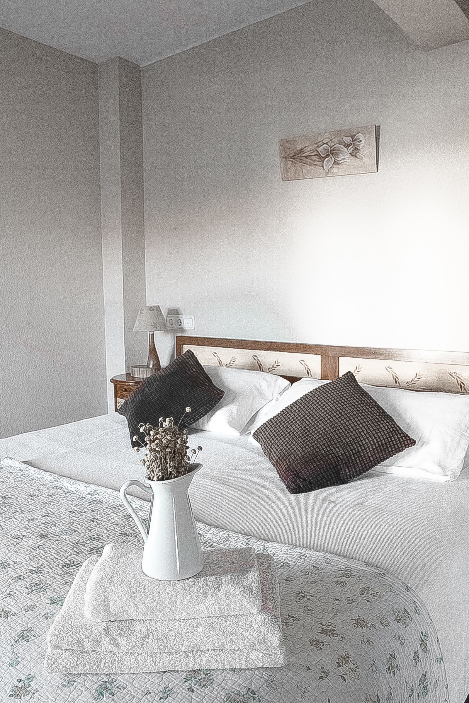 Apartment, 2 Bedrooms | Individually decorated, individually furnished, desk, laptop workspace