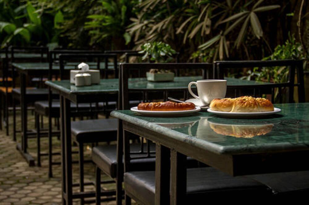 Hotel Jagat
