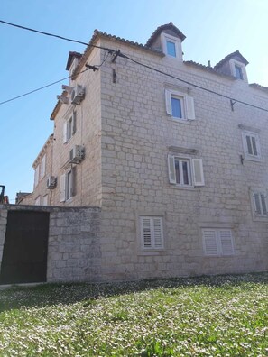 إطلالة الغرفة