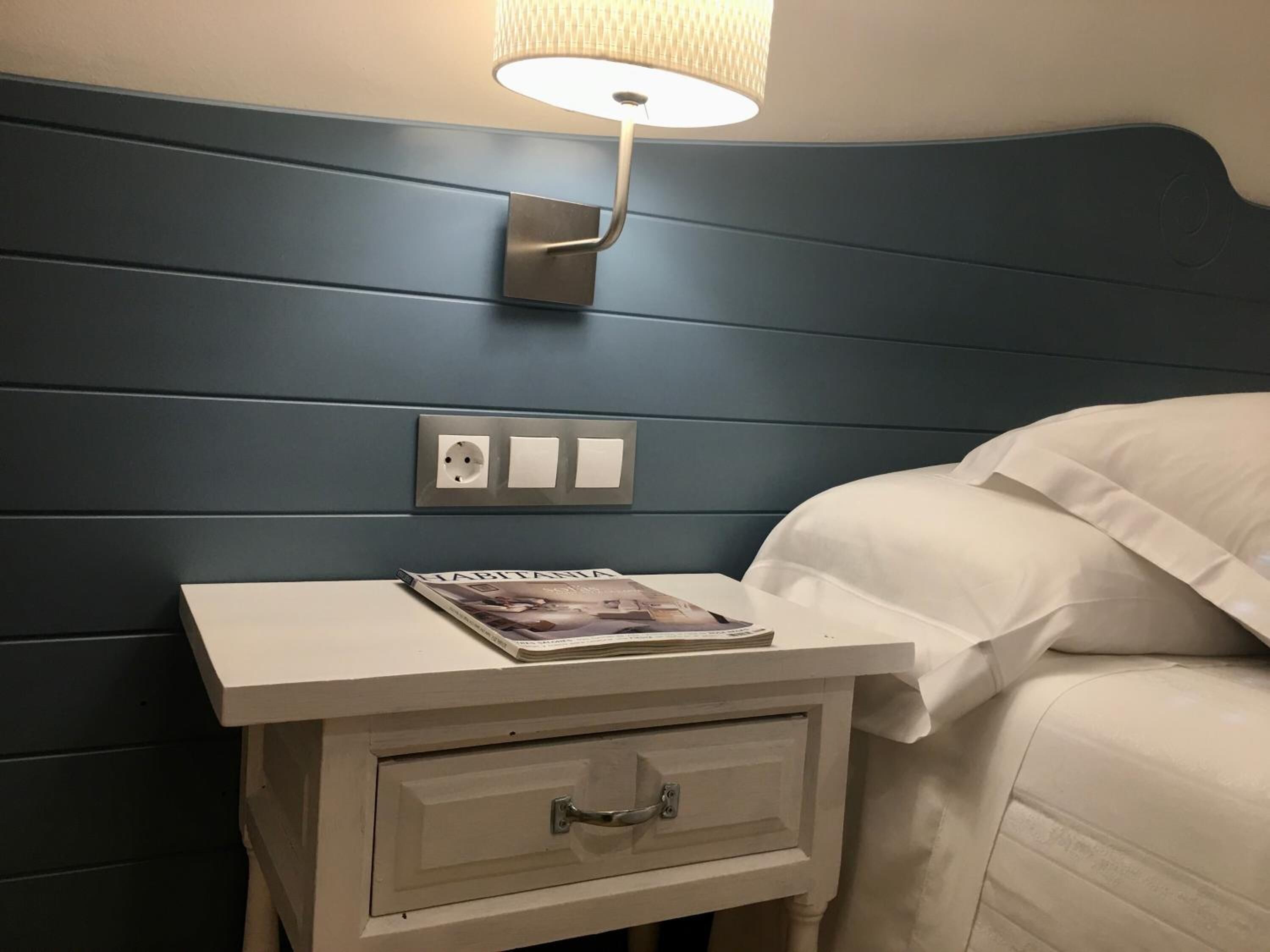 desk, blackout curtains, free wifi