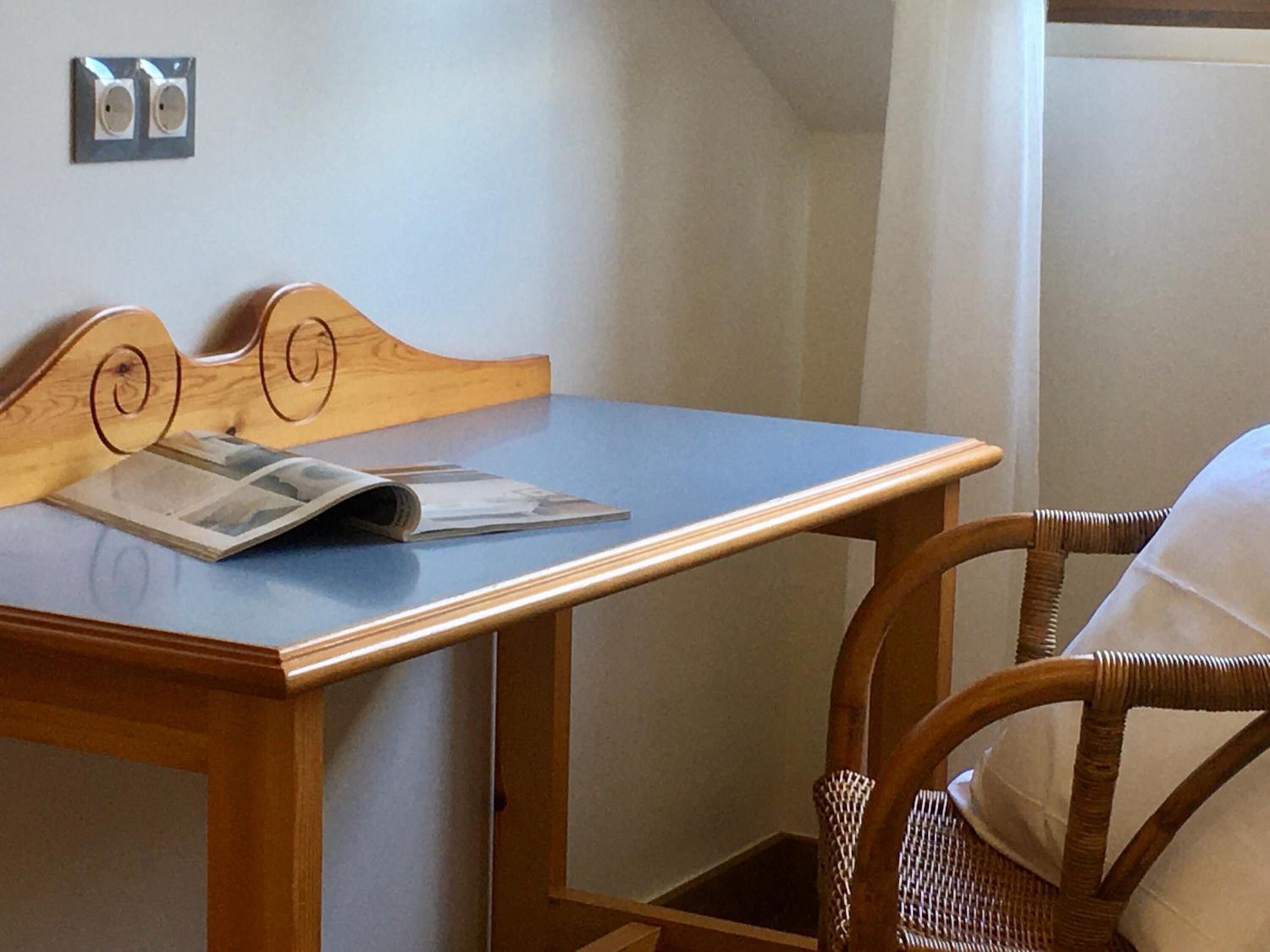 desk, blackout curtains, free wifi