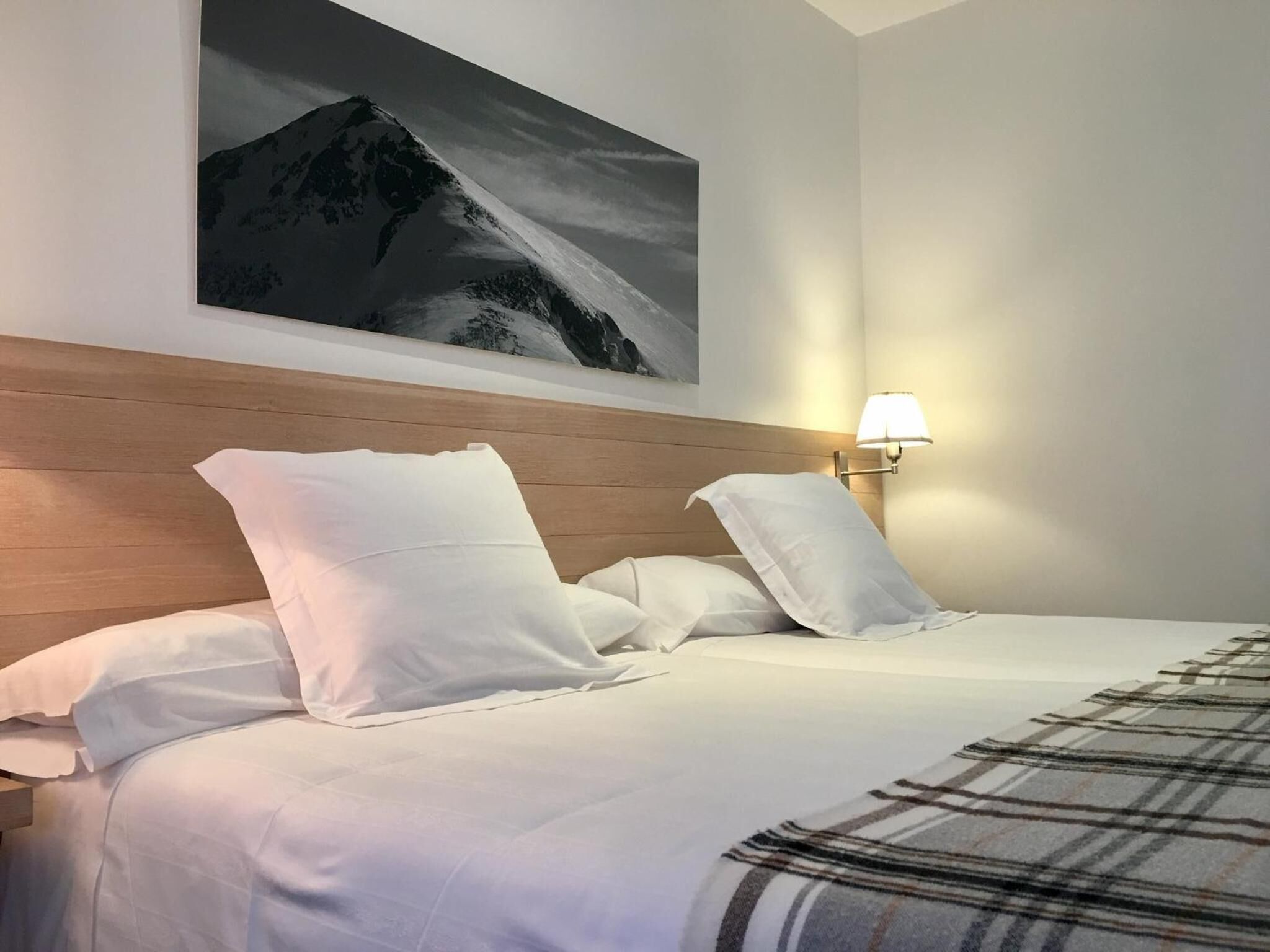 desk, blackout curtains, free wifi