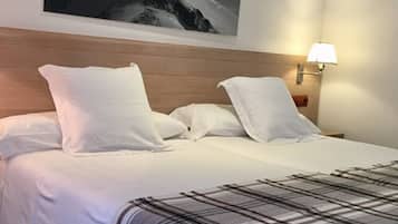 10 habitaciones, escritorio, cortinas blackout y wifi gratis