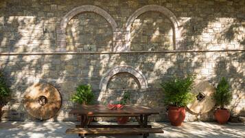 Khuôn viên nơi lưu trú