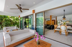 Villa Dokkaew - 4 Bedrooms Private Pool Villa | Terrace/patio