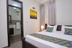 Executive Studio | Premium bedding, minibar, in-room safe, desk - The Highbridge Guest Lodge (Accra)
