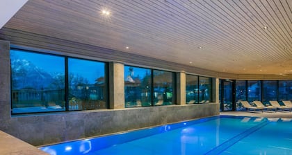 Hotel Tyrol