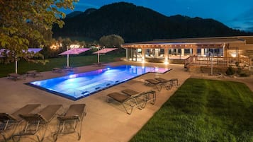 Udendørs pool