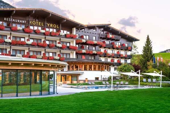 Exterior - Hotel Tyrol (Soell)