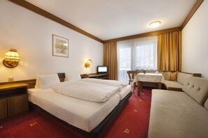 In-room safe, free WiFi - Hotel Tyrol (Soell)