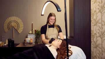 Sauna, steam room, massages