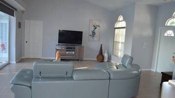 Villa, 3 Bedrooms, Lake View | Living room | Flat-screen TV