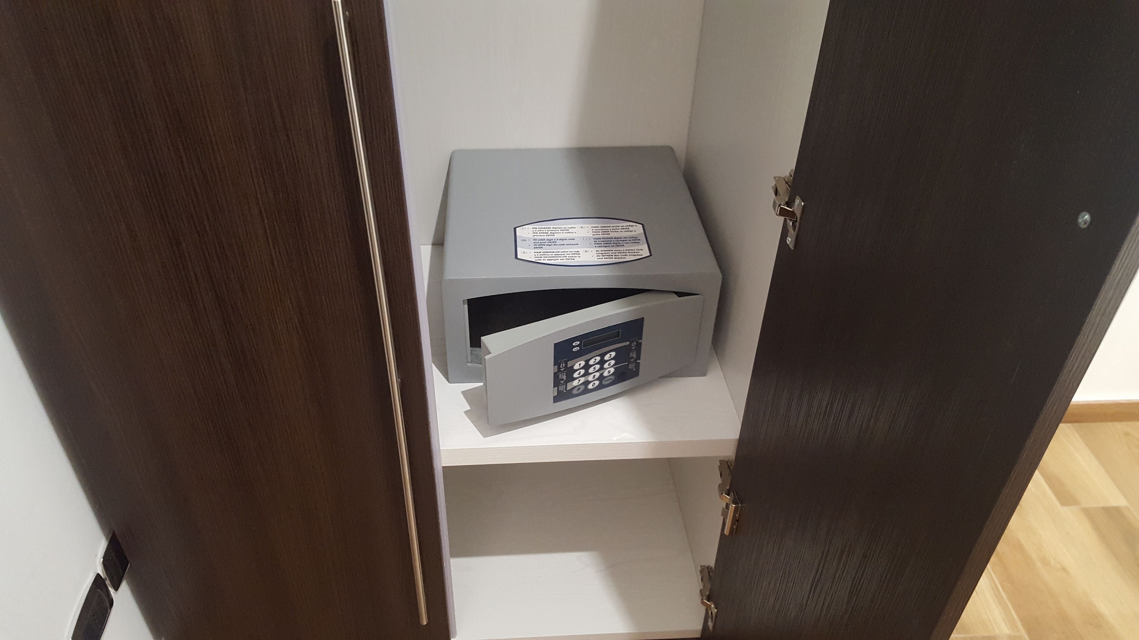 Foto - Una Finestra su Monti