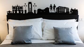 Deluxe Double Room, 1 Bedroom, Private Bathroom | 1 bedroom, Egyptian cotton sheets, premium bedding, down duvets
