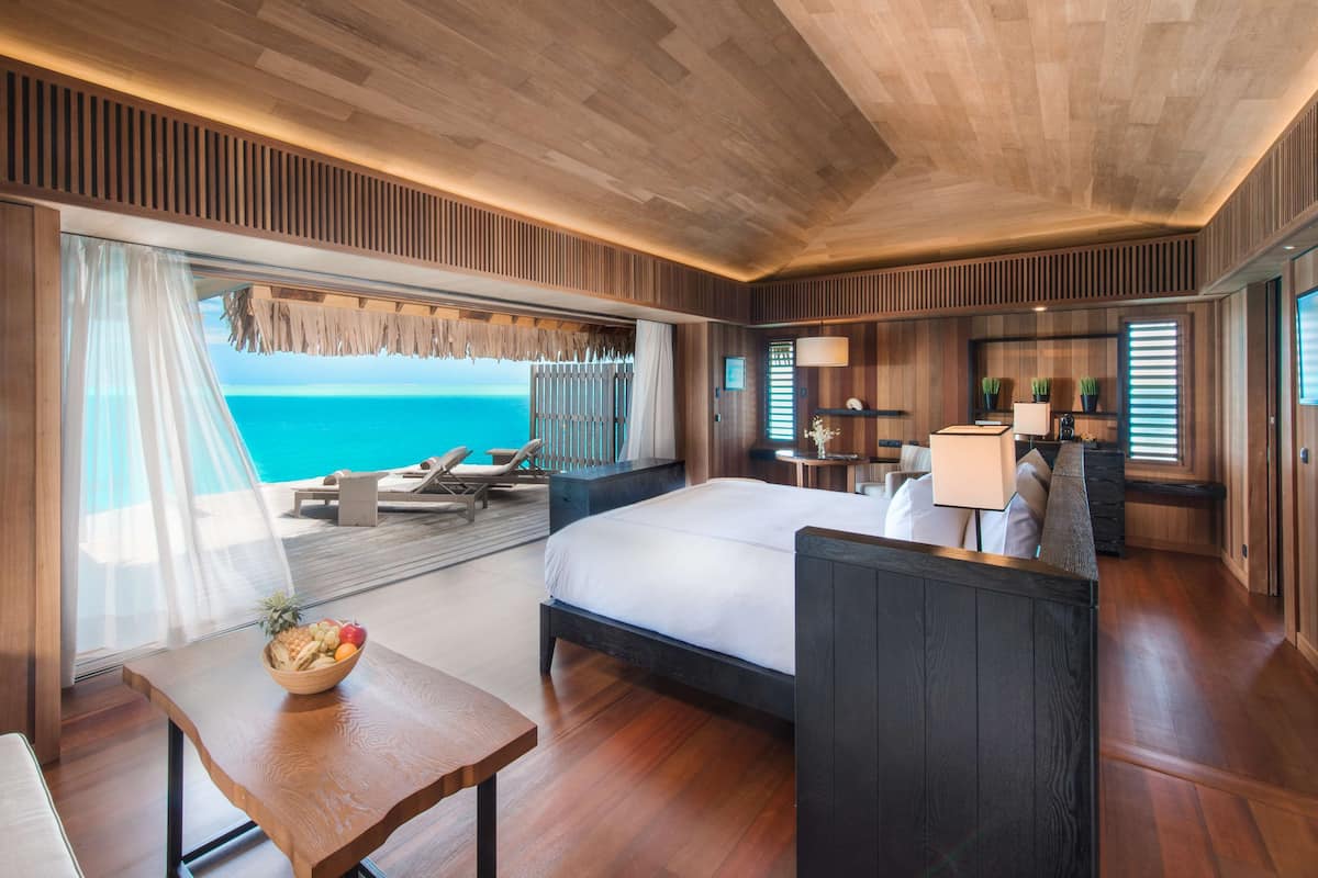 minibar, in-room safe, desk, laptop workspace