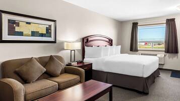 ห้องสแตนดาร์ด, เตียงคิงไซส์ 1 เตียง, ปลอดบุหรี่, ตู้เย็นและไมโครเวฟ | โต๊ะทำงาน, พื้นที่ทำงานแบบใช้แล็ปท็อป, ห้องเก็บเสียง, เตารีด/โต๊ะรีดผ้า