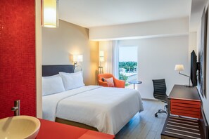 In-room safe, desk, blackout curtains, iron/ironing board - Fiesta Inn Los Mochis (Los Mochis)