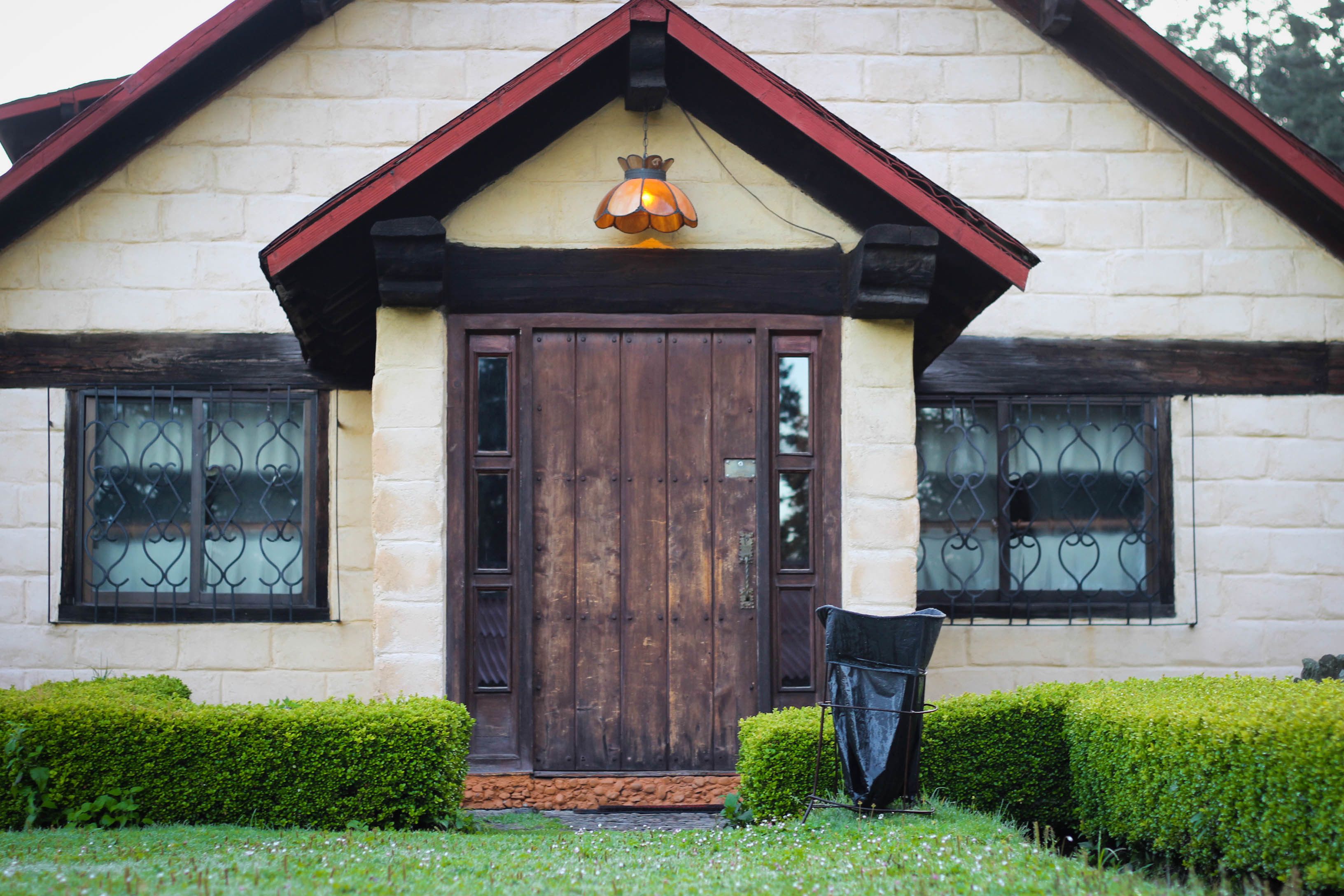 Individually decorated, individually furnished, iron/ironing board