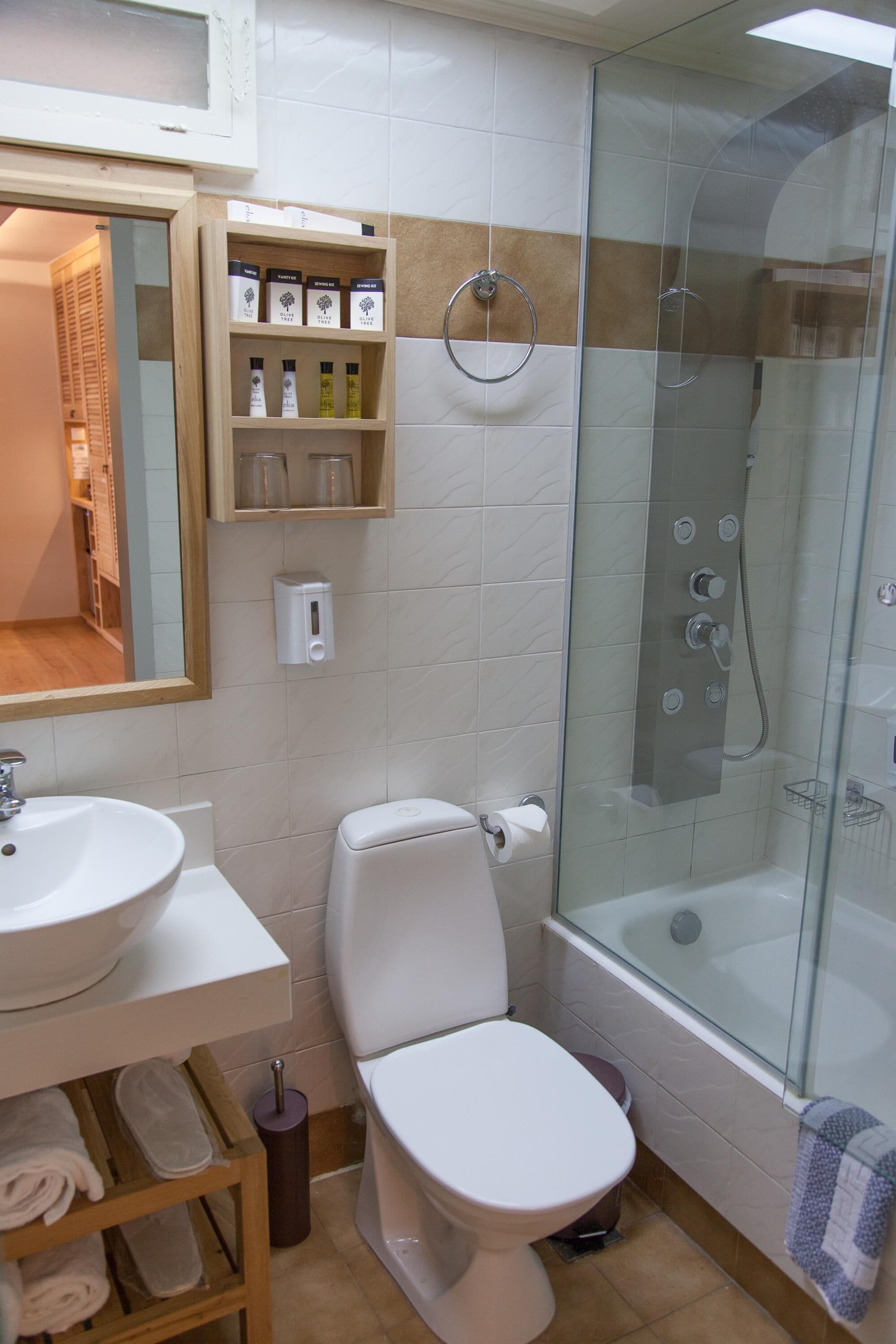 Foto - Elmi Beach Hotel & Suites