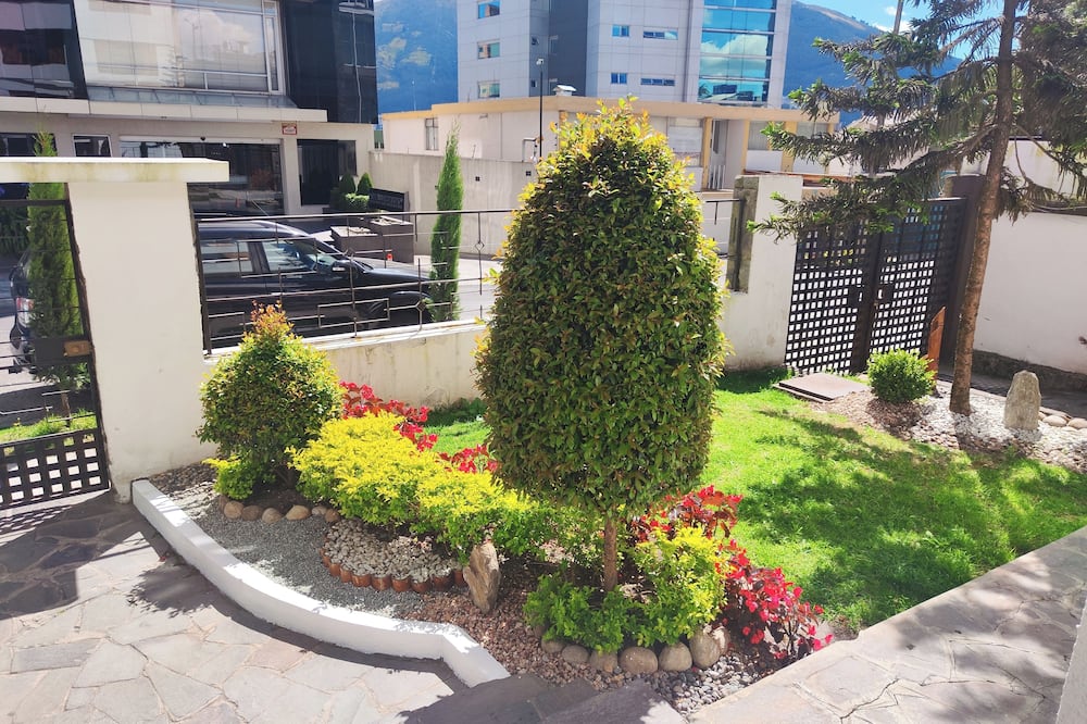 Hotel Muros Quito