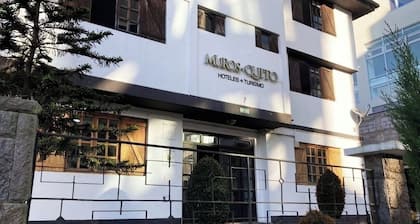 Hotel Muros Quito