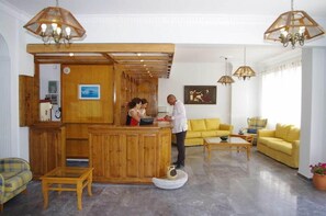 Lobby - Kamari Blue Boutique Hotel (Santorini)