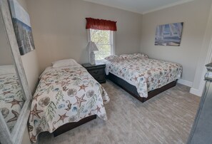 Superior Cottage, 3 Bedrooms, Allergy Friendly (No Pets) | Bed sheets