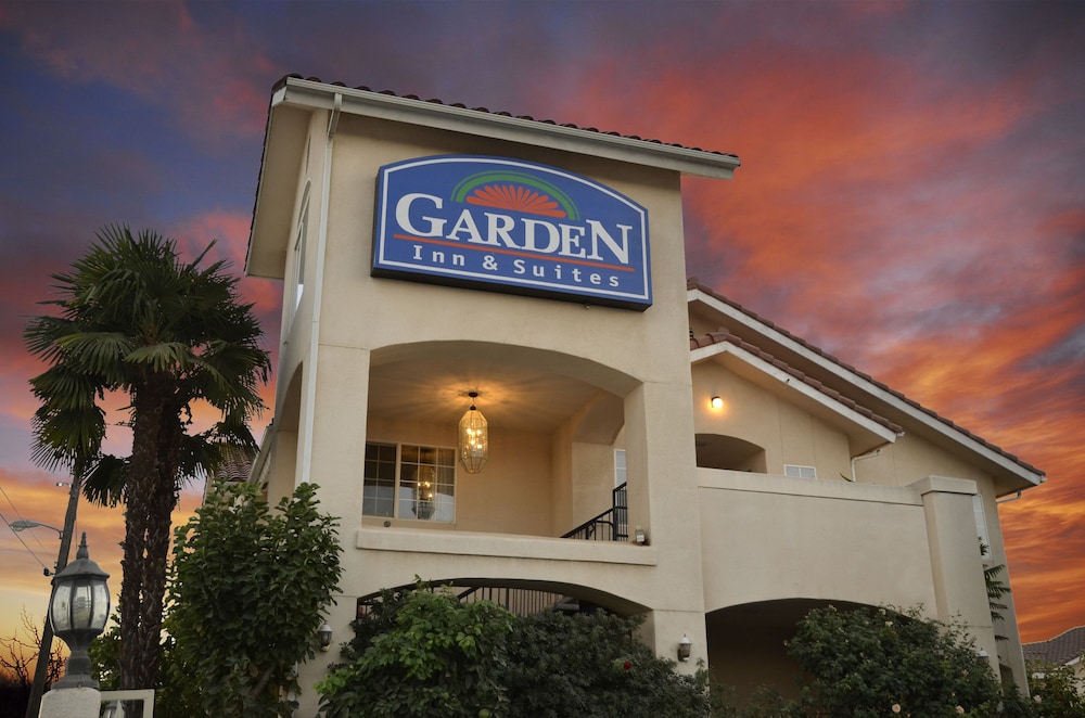 Garden Inn and Suites photo 4