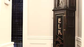 Vestibule