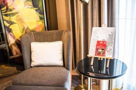 Sofitel Singapore City Centre - Image 23