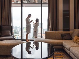 JOAQUIM SUITE, Club Millésime Access, 1 King Bed, Heritage View, High Floor | Premium bedding, down comforters, minibar, in-room safe