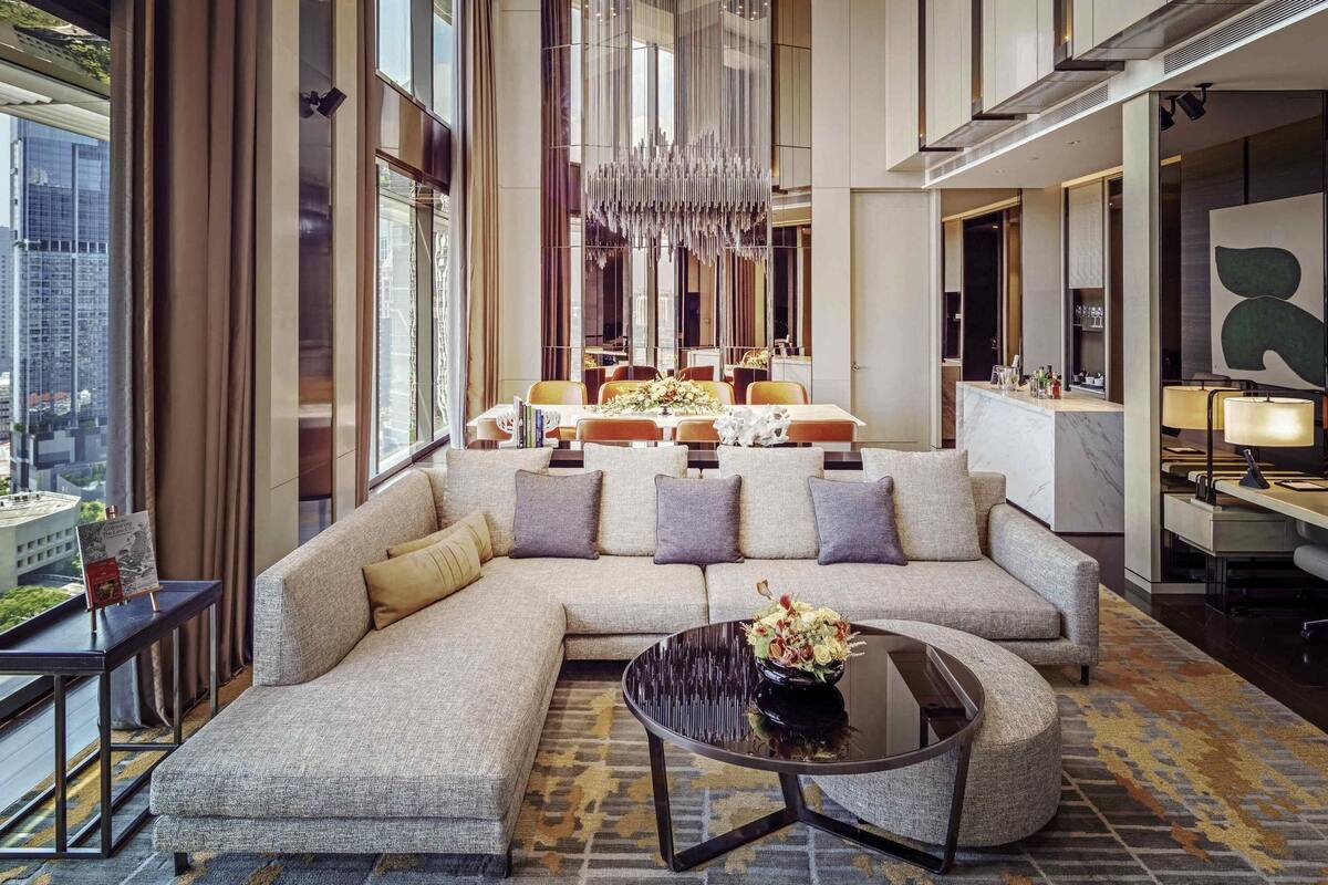 JOAQUIM SUITE, Club Millésime Access, 1 King Bed, Heritage View, High Floor | Hochwertige Bettwaren, Daunenbettdecken, Minibar, Zimmersafe