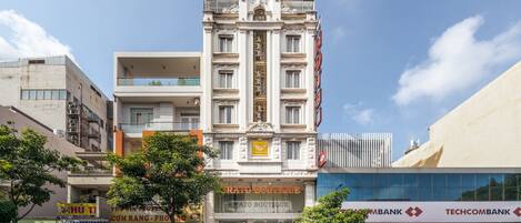 Fachada da propriedade