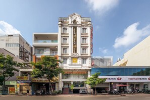 ด้านหน้าที่พัก