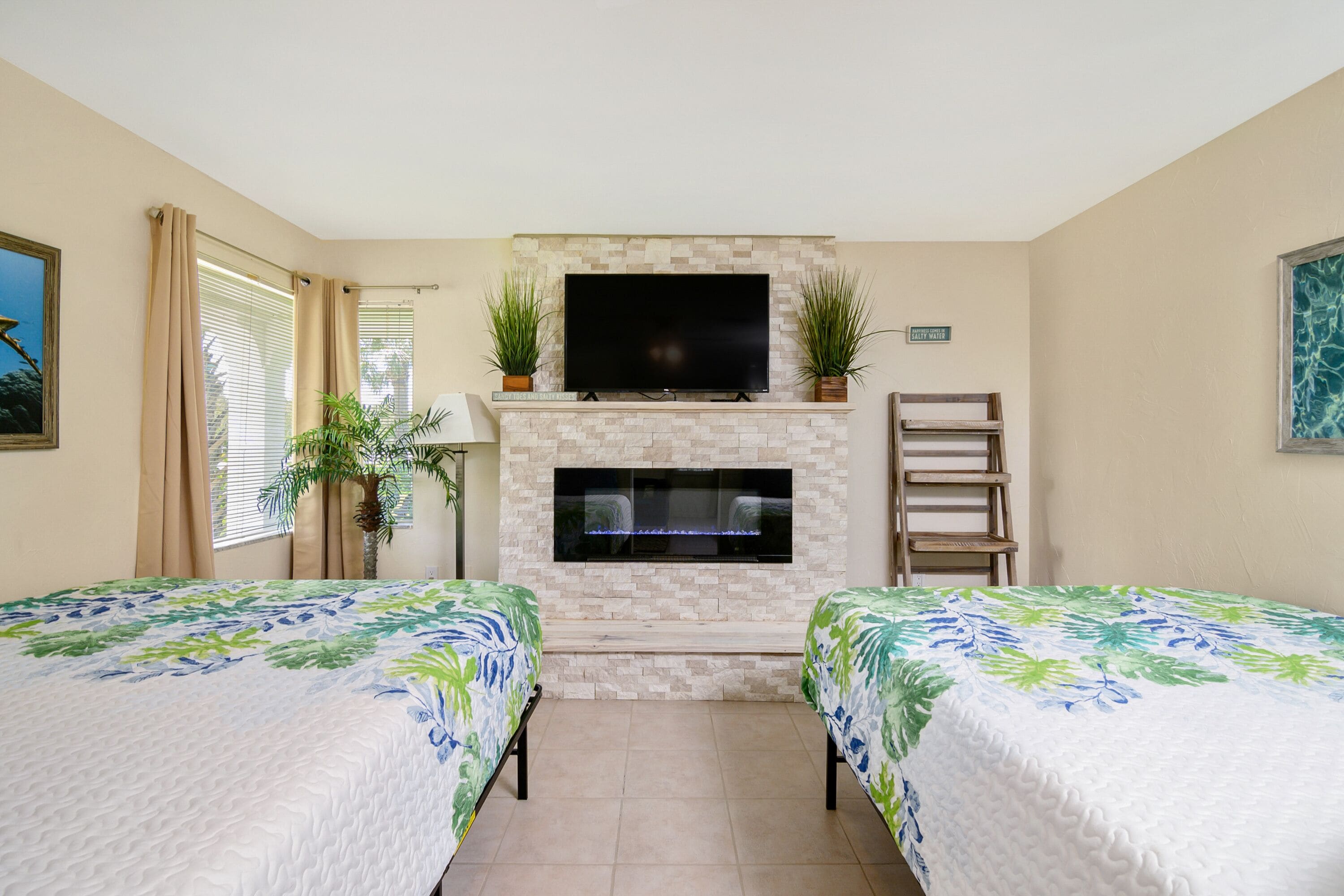 superior suite, kitchen, pool view | 1 bedroom, blackout curtains, iron/ironing board, free wifi