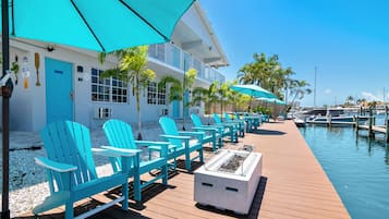 Sun deck